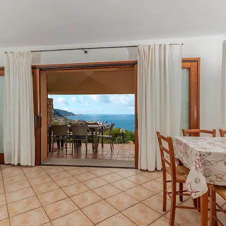 Rosmarino Veranda And Pool With Sunset View * コスタ・パラディーゾ
